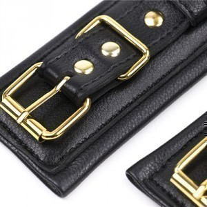 Menottes en cuir simili de qualité supérieure avec rembourrage sur les poignets