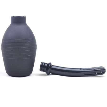 Poire de lavement avec réservoir pour un nettoyage intime impeccable