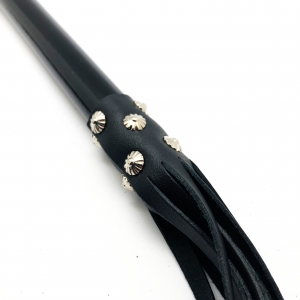 Martinet Long Lanières en cuir - Manche en bois 80cm Noir