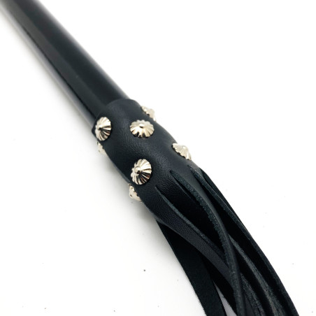 Martinet Long Lanières en cuir - Manche en bois 80cm Noir