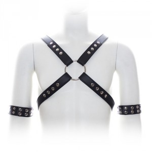 harnais sm faux cuir pas cher avec boucle métal pour look BDSM