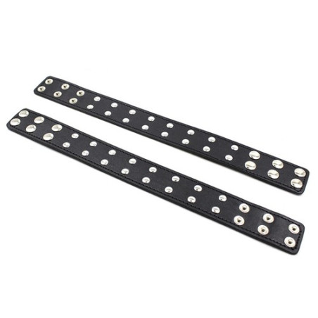harnais sm faux cuir pas cher avec boucle métal pour look BDSM