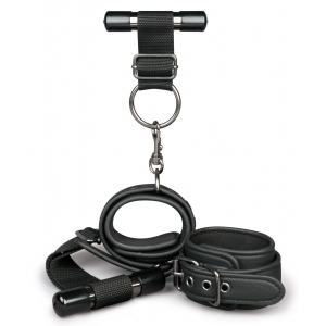 Attaches Menottes de porte DOOR JAM Simili