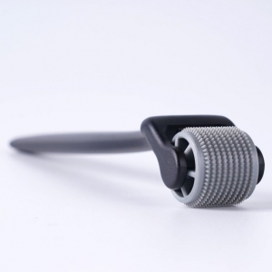 Roue avec picots SPIKED Noire