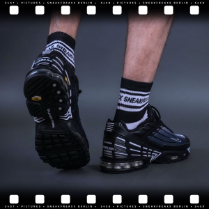 Chaussettes basses WHITE BLACK SHORT Blanc-Noir