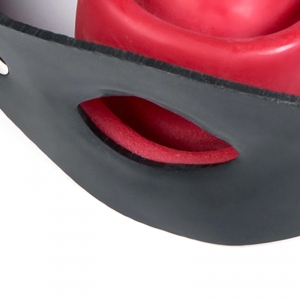 Bâillon en latex NO MORE de KINKGear Noir et Rouge