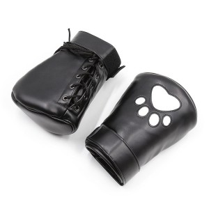 Pattes de chien de Dog Training et trip puppy play