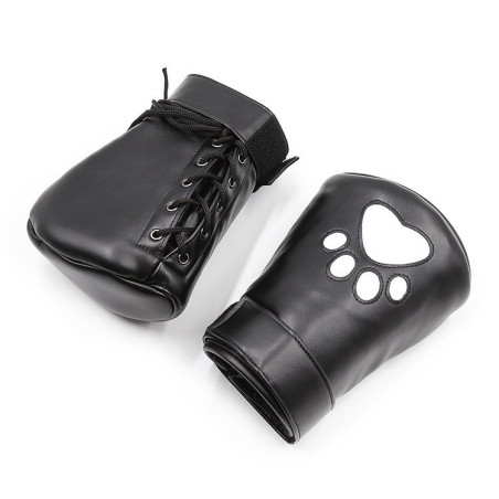 Pattes de chien de Dog Training et trip puppy play