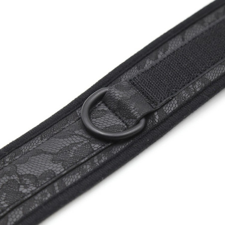 Paire de menottes décor Lace Pattern