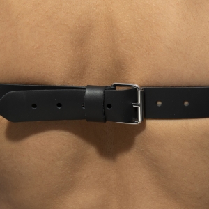 Harnais en cuir X-CROSS de AD Fetish
