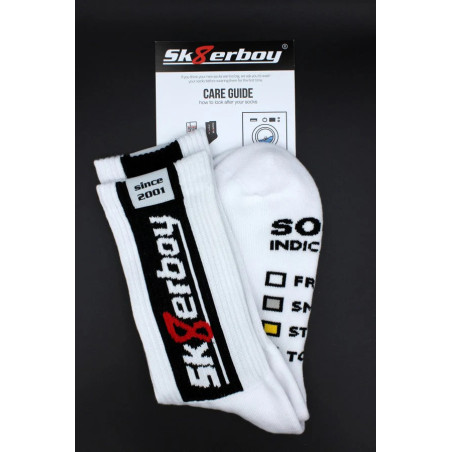 Chaussettes blanches SMELLY Sk8erboy