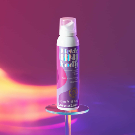 Mousse de massage crépitante TICKLE MY BODY Fraise 150ml 2