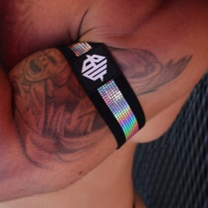 Brassards ILLUMINATOR Noir-Rainbow x2