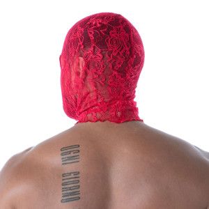 Cagoule en dentelle LACE HOOD Rouge de TOF Paris