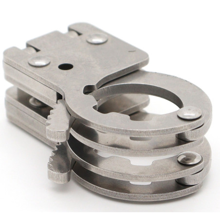 Menottes de pouces articulées FINGY RESTRICT de BDSMaster