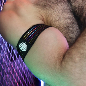 Brassards ICON PRIDE Noir-Rainbow x2 de Breedwell
