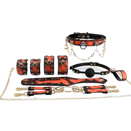Kit SM 7 pièces noir et rouge de LuxuryFantasy