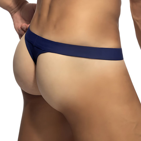 String BAMBOO SKIN Bleu marine de Addicted