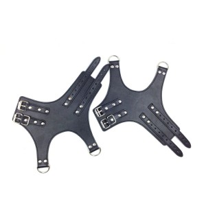 Menottes pour suspension et mettre les poignets en hauteur
